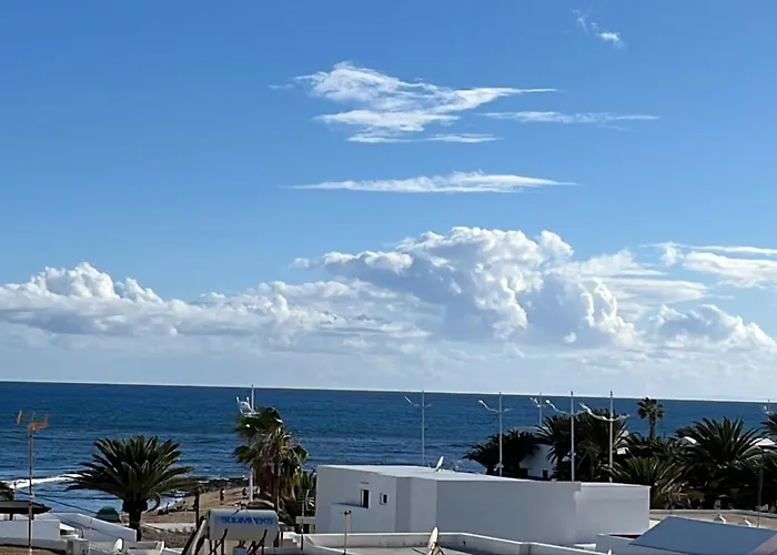 Aires De Mar アパート *